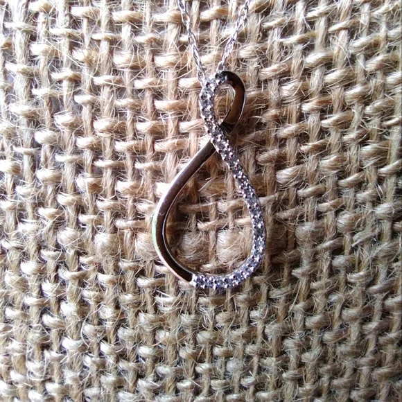 10k Solid White Gold Necklace With Infinity 10k Genuine Diamond Pendant - Picture 4 of 11